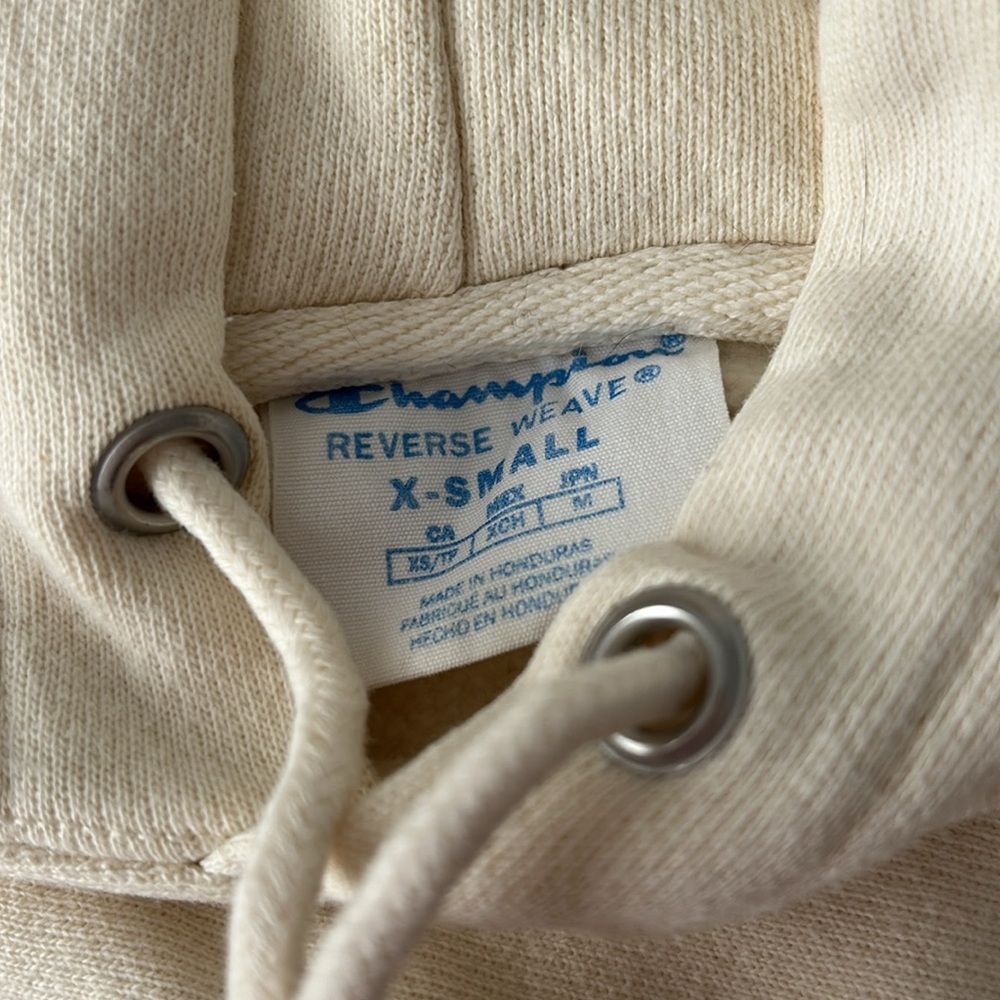 Champion Cream reverse weave Hoodie - Picture 2 of 4
